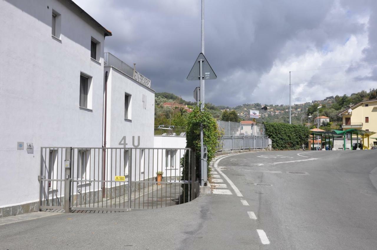 Bed & Breakfast 4U Parcheggio Interno Chiavari Bagian luar foto